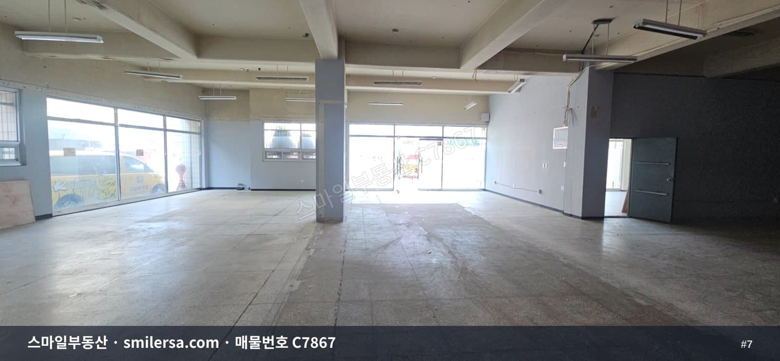 부산진시장 인근 1층 대형 상가, 150평 규모 사무실 적합 매물 썸네일 7
