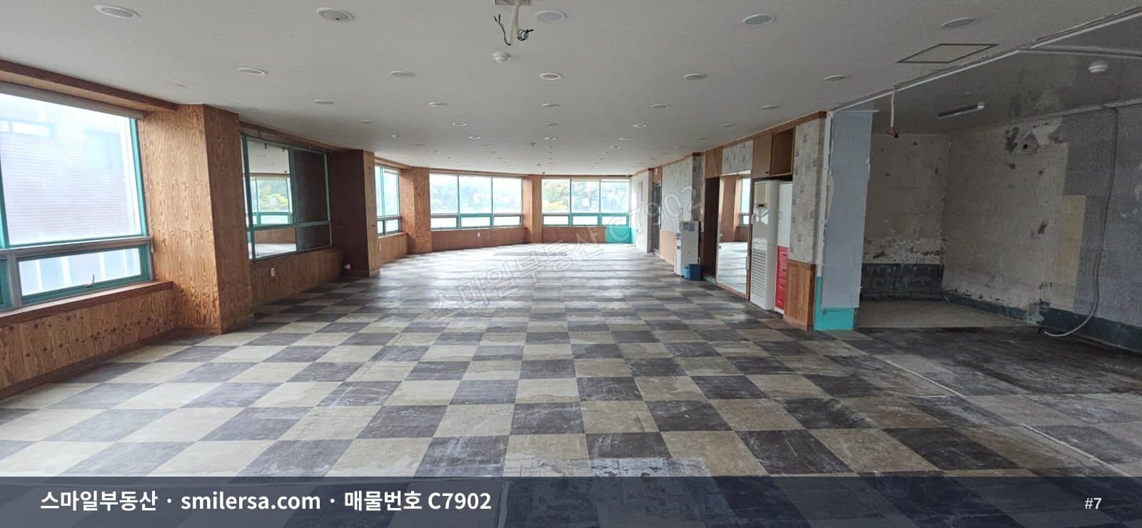 사직 야구장 인근 58평 중형 상가, 다양한 업종 가능 썸네일 7