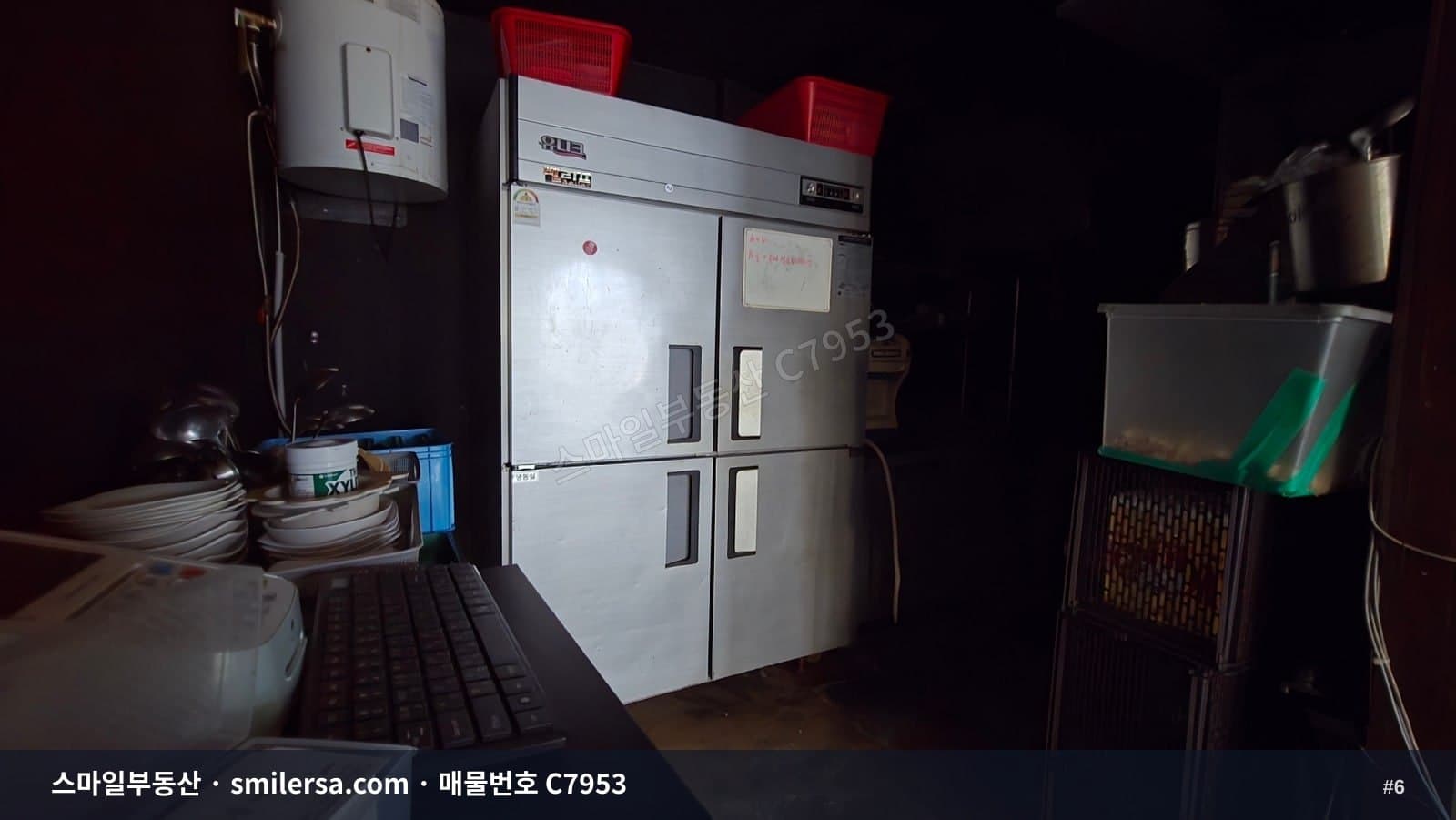 서면 배대포 인근 무권리 상가, 유동인구 많은 2층 18평 월세 썸네일 6