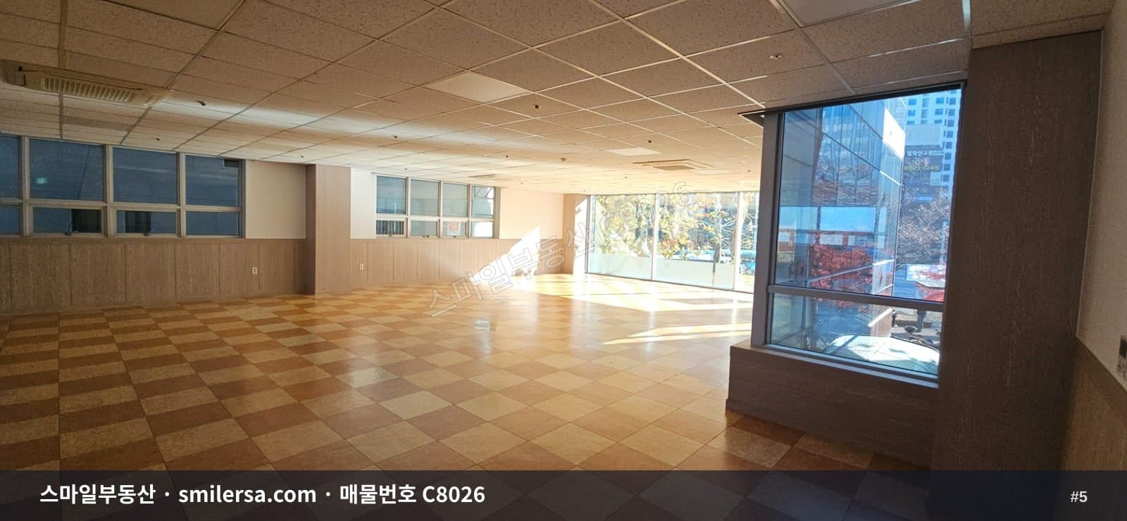 범내골역 인근 깔끔한 대형 사무실, 79평 오피스 전문빌딩 썸네일 5