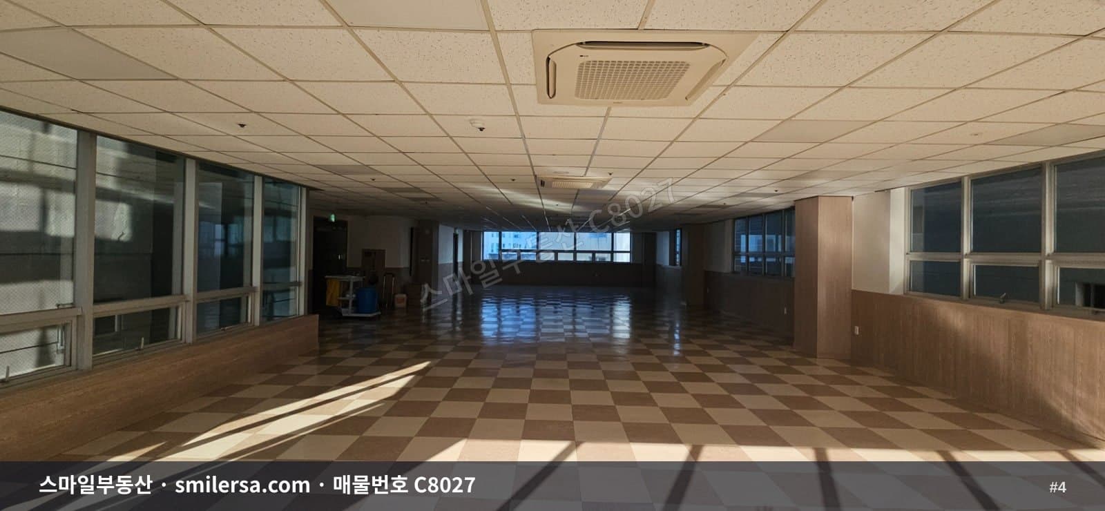 범내골역 인근 깔끔한 대형 사무실, 79평 오피스 전문빌딩 썸네일 4