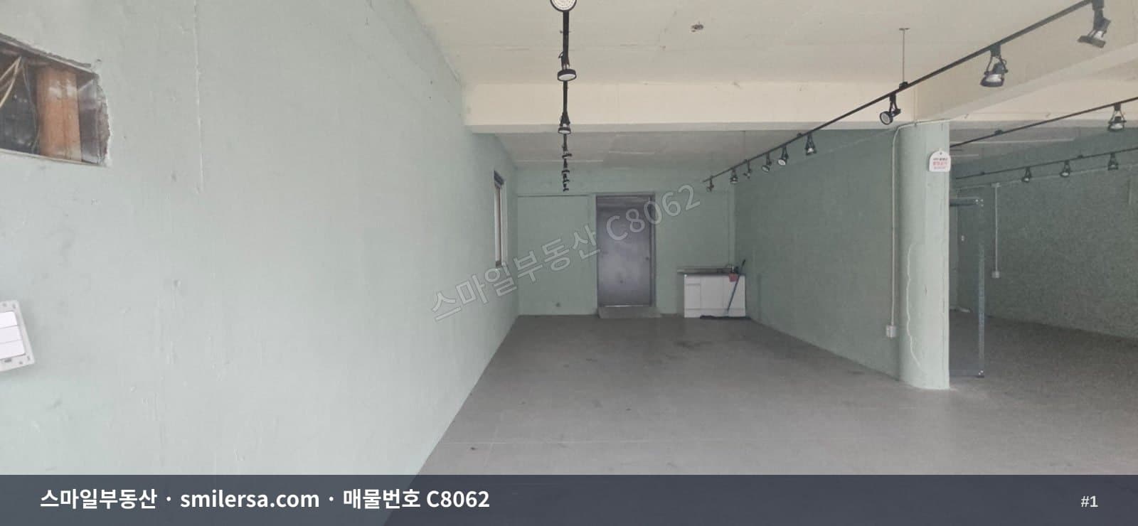부산광역시 동래구 온천동 상가 내부 사진 C8062