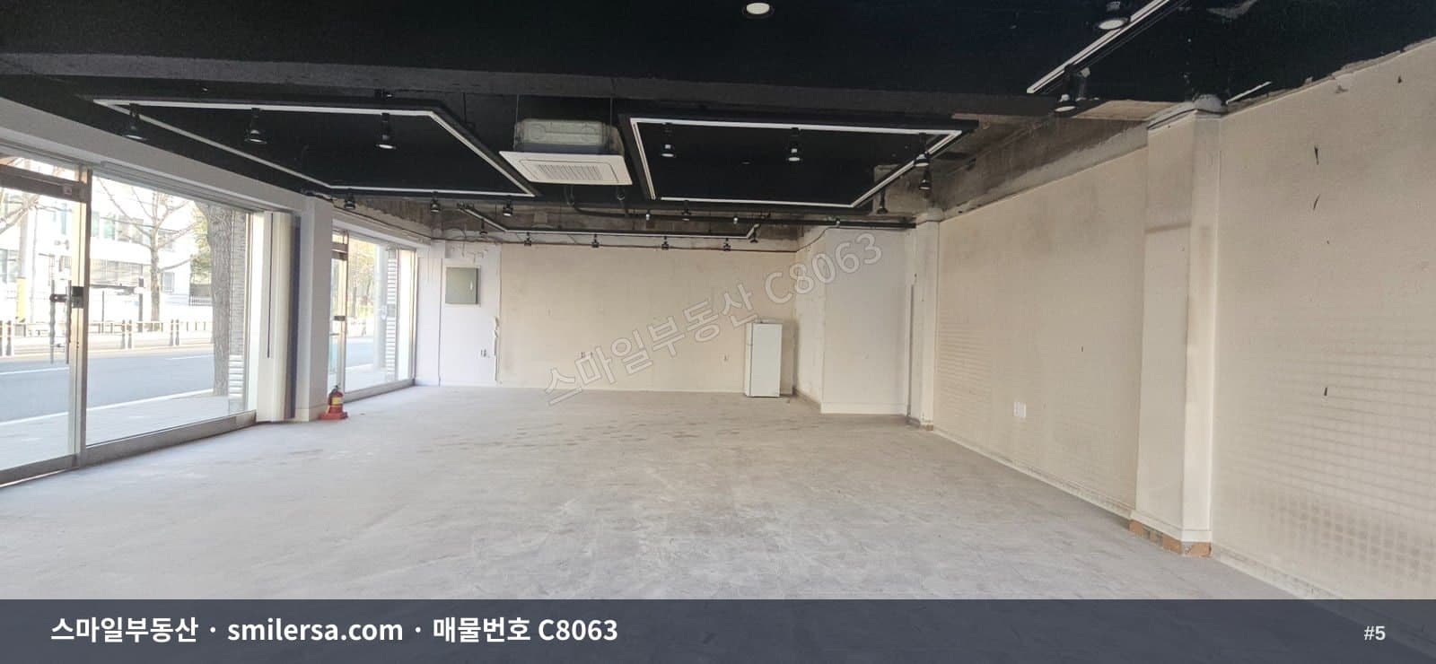 사직동 교대·여고 앞 코너부 1층 상가, 노출 좋은 30평 썸네일 5