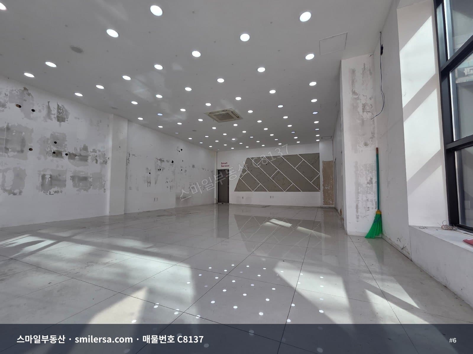 시청역 거제시장 초입 메인 4거리 1층 상가, 무권리 30평 썸네일 6