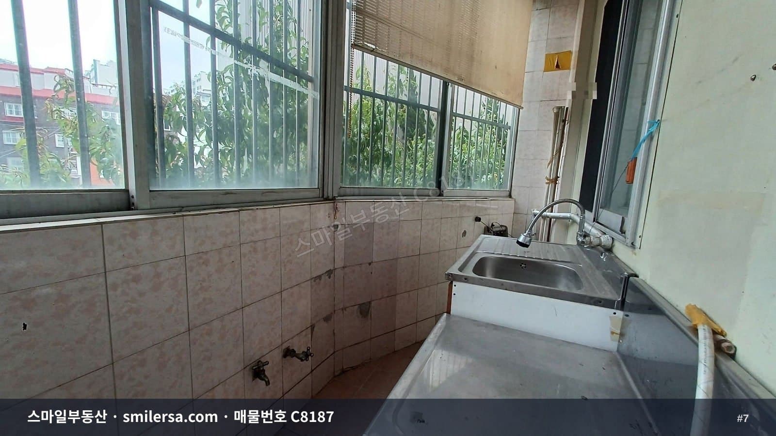 역세권, 노출 좋은 코너건물 2층 상가 C8187 썸네일 7