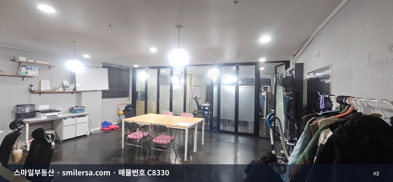 양정동 시청역 인근 신축급 사무실 | 39평 깔끔한 인테리어 썸네일 2