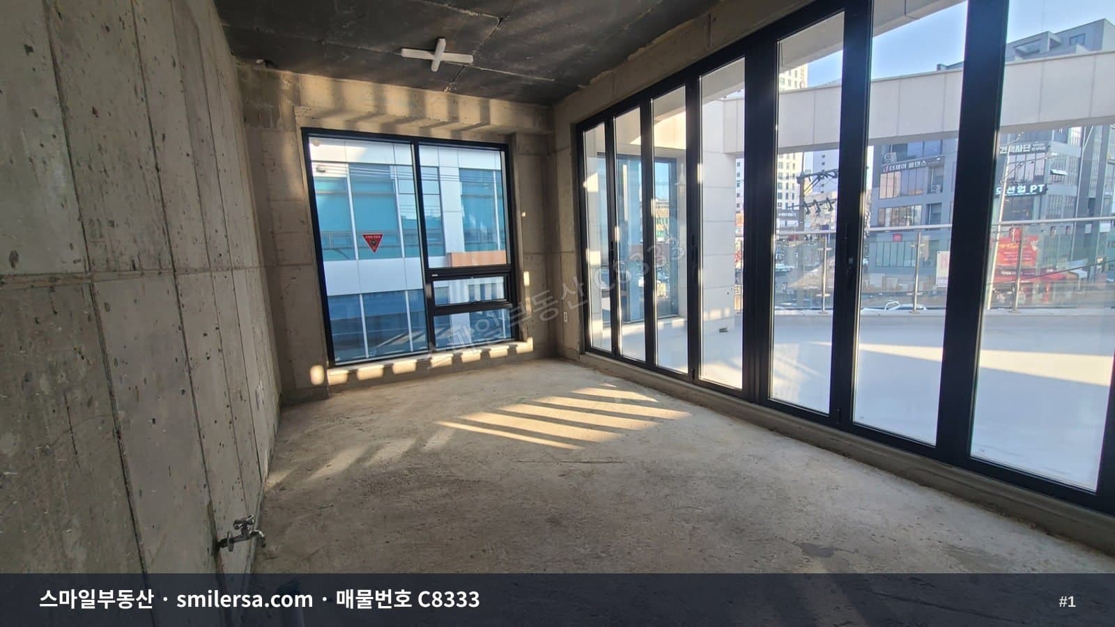 부산광역시 부산진구 전포동 상가 내부 사진 C8333