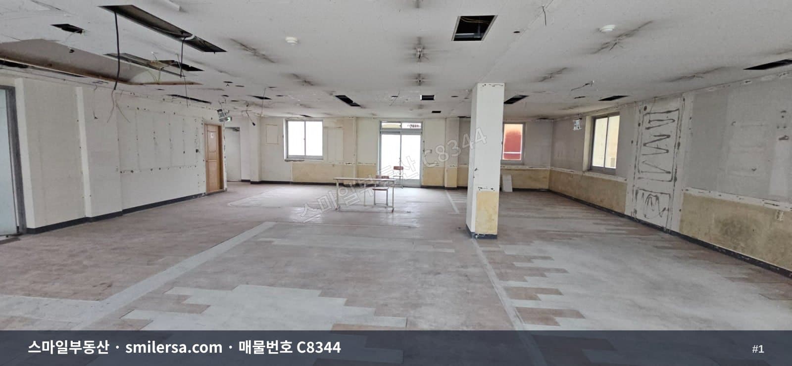 부산광역시 남구 문현동 사무실 내부 사진 C8344