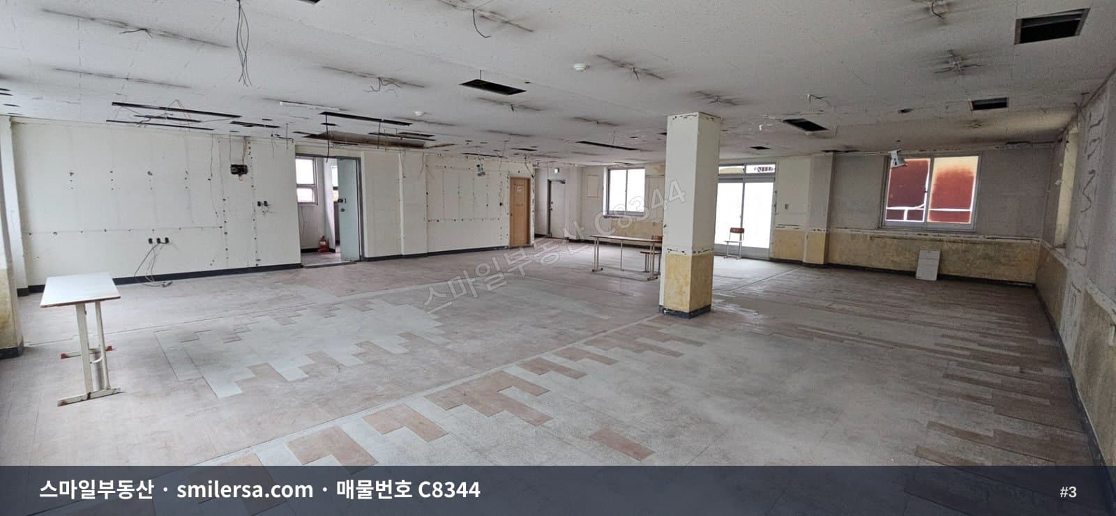 문현역 인근 52평 중형 사무실, 주차 가능에 월세 150만원 썸네일 3