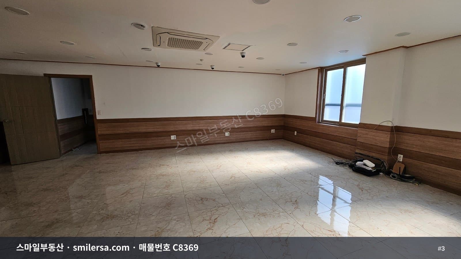 수영역 초역세권 대로변 깔끔한 사무실 51평 썸네일 3
