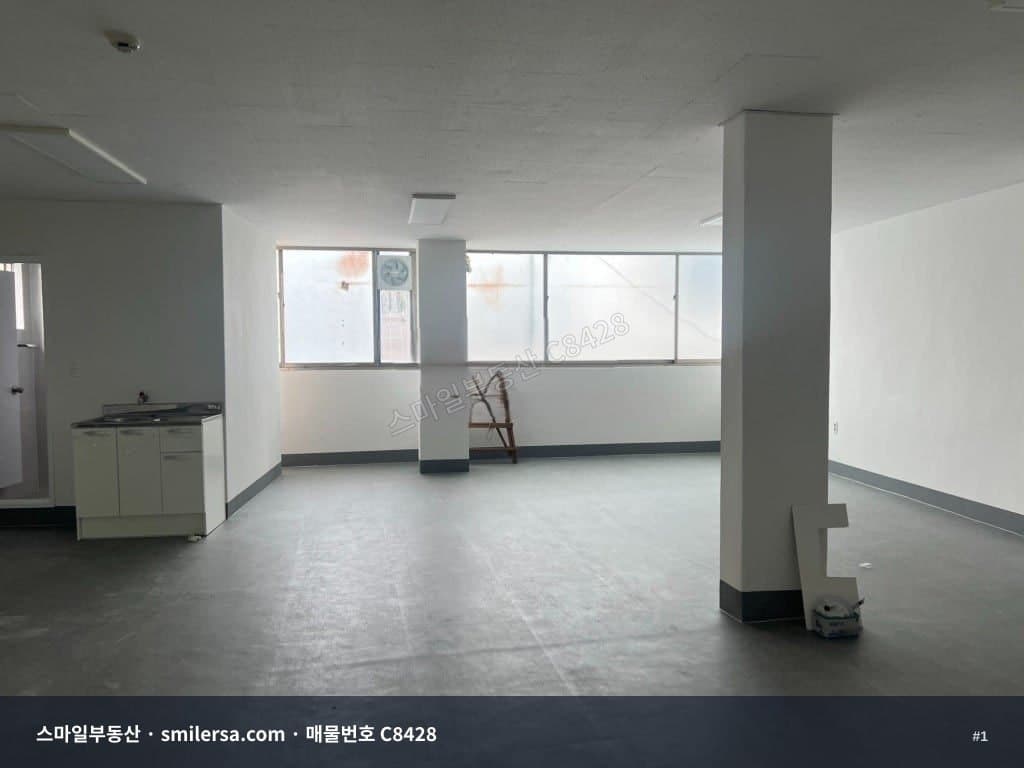 부산광역시 수영구 광안동 사무실 내부 사진 C8428