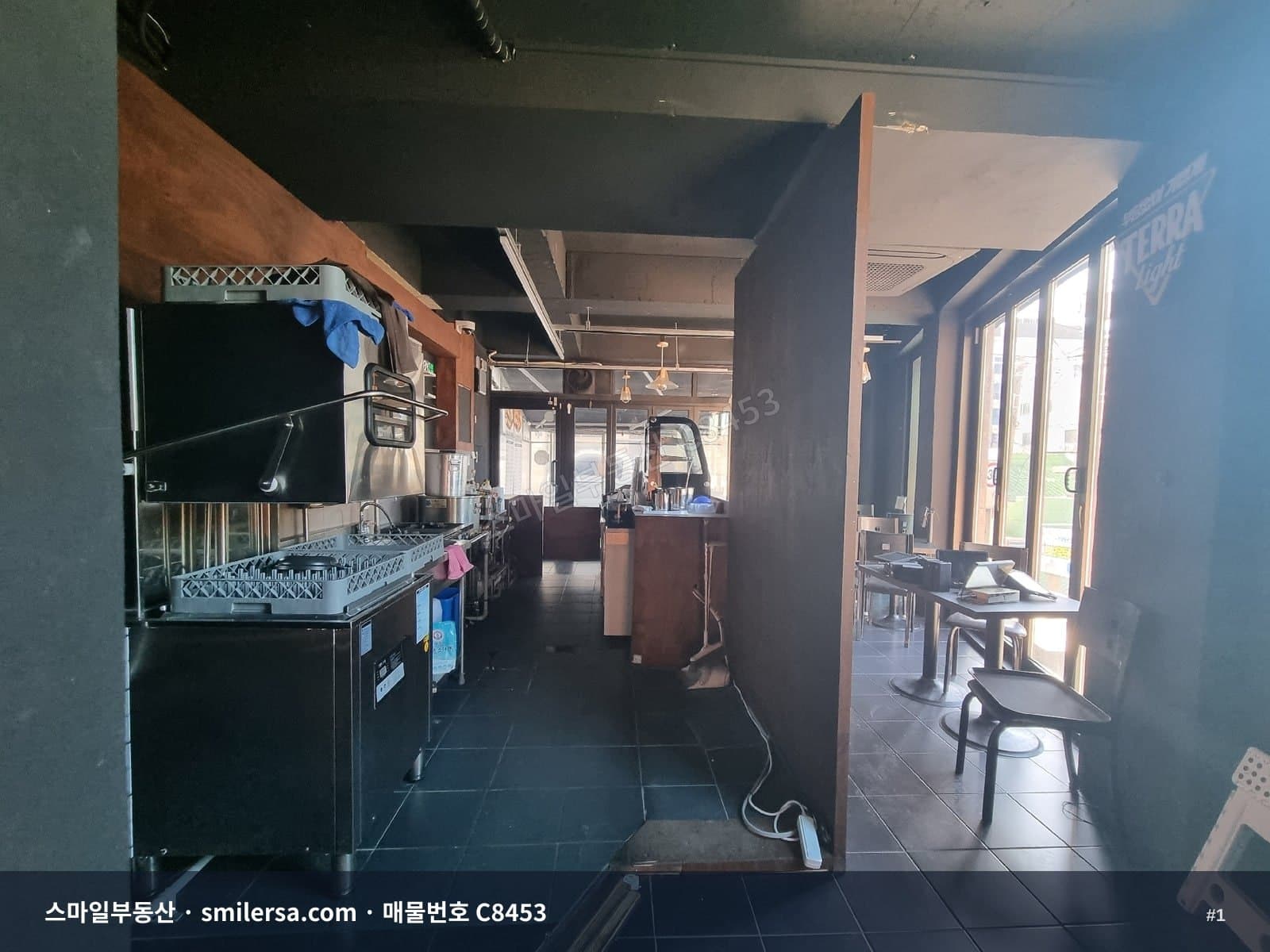 부산광역시 부산진구 전포동 상가 내부 사진 C8453