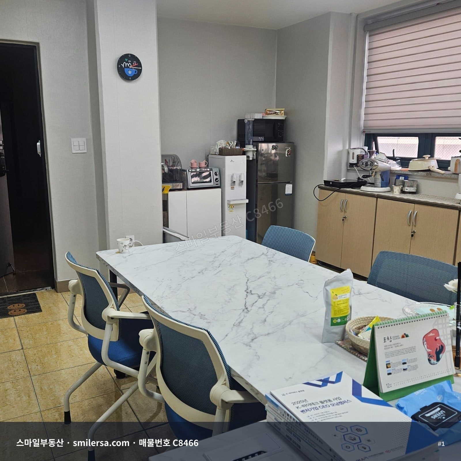 부산광역시 부산진구 범천동 상가 내부 사진 C8466
