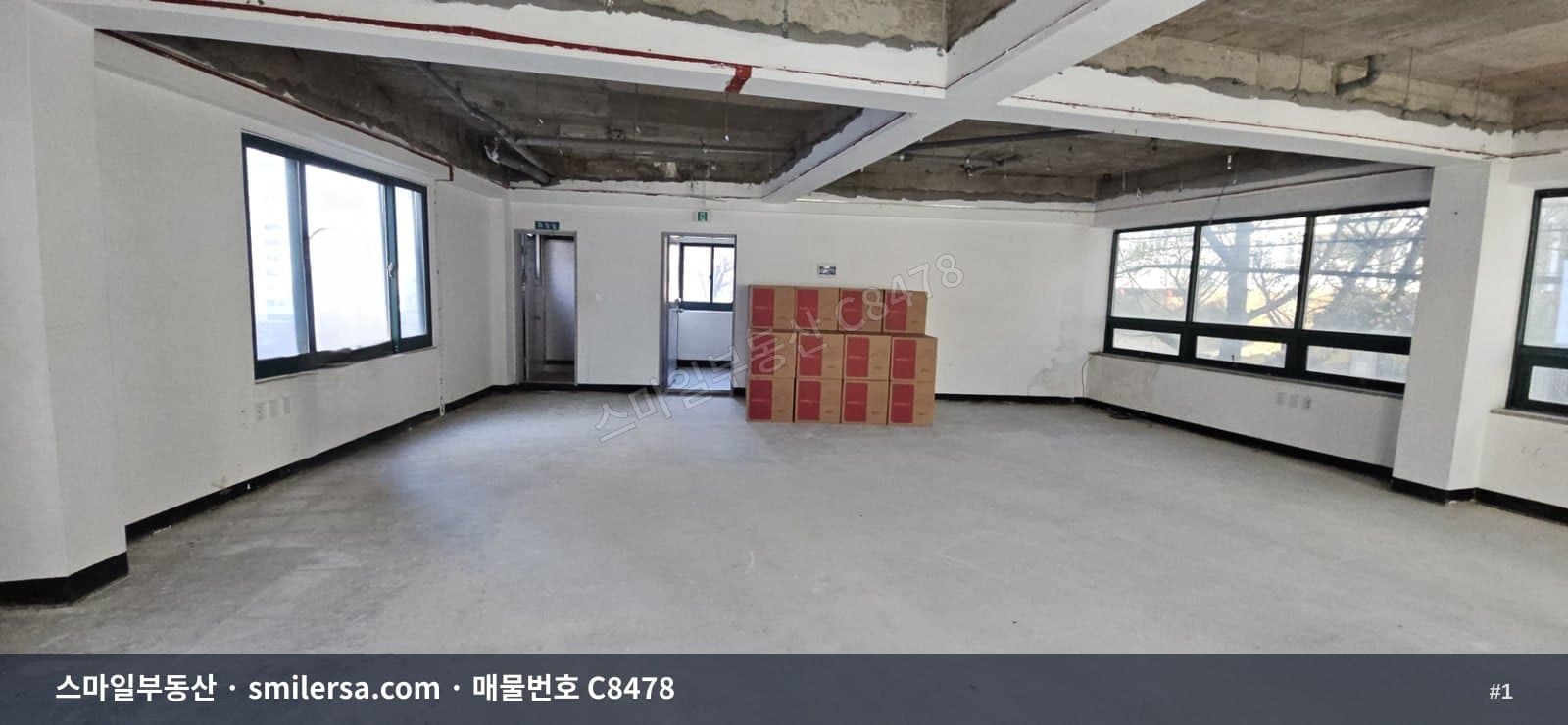 부산광역시 남구 우암동 사무실 내부 사진 C8478