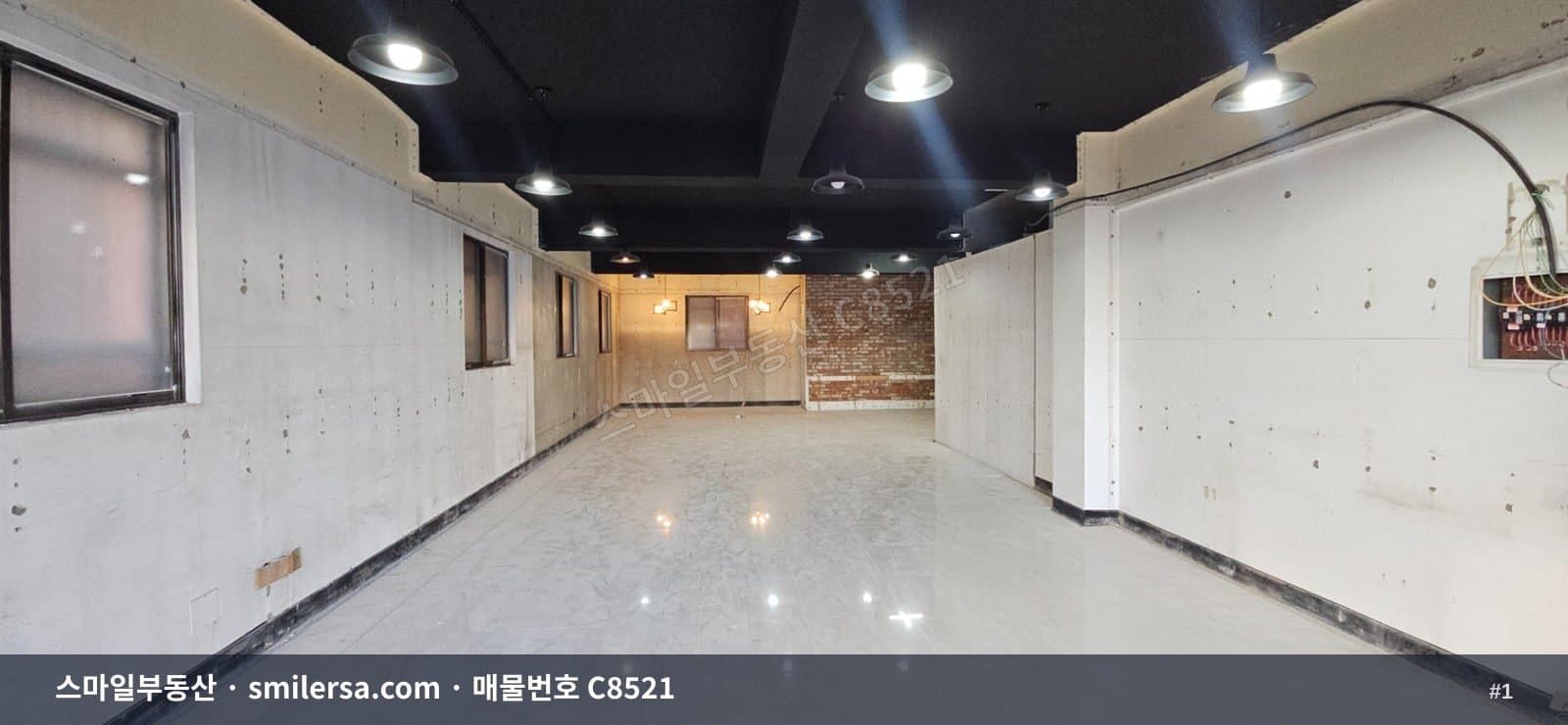 부산광역시 동래구 사직동 상가 내부 사진 C8521