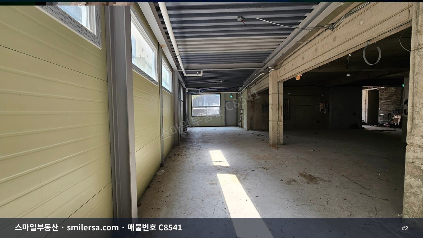 전포 카페거리 디저트매장, 매출 좋고 1인 운영 가능한 월세 45만원 매물 썸네일 2