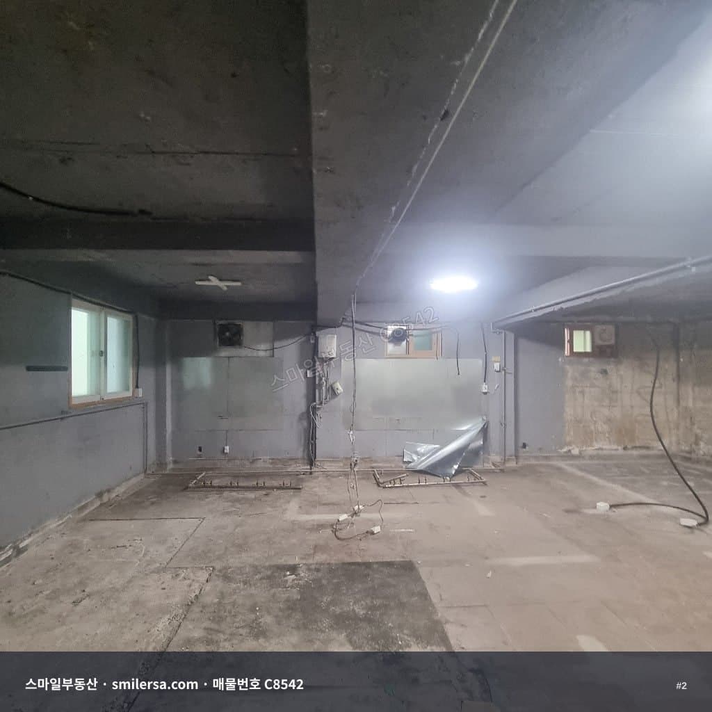 부경대 인근 도로변 76평 상가, 다양한 업종 가능 썸네일 2