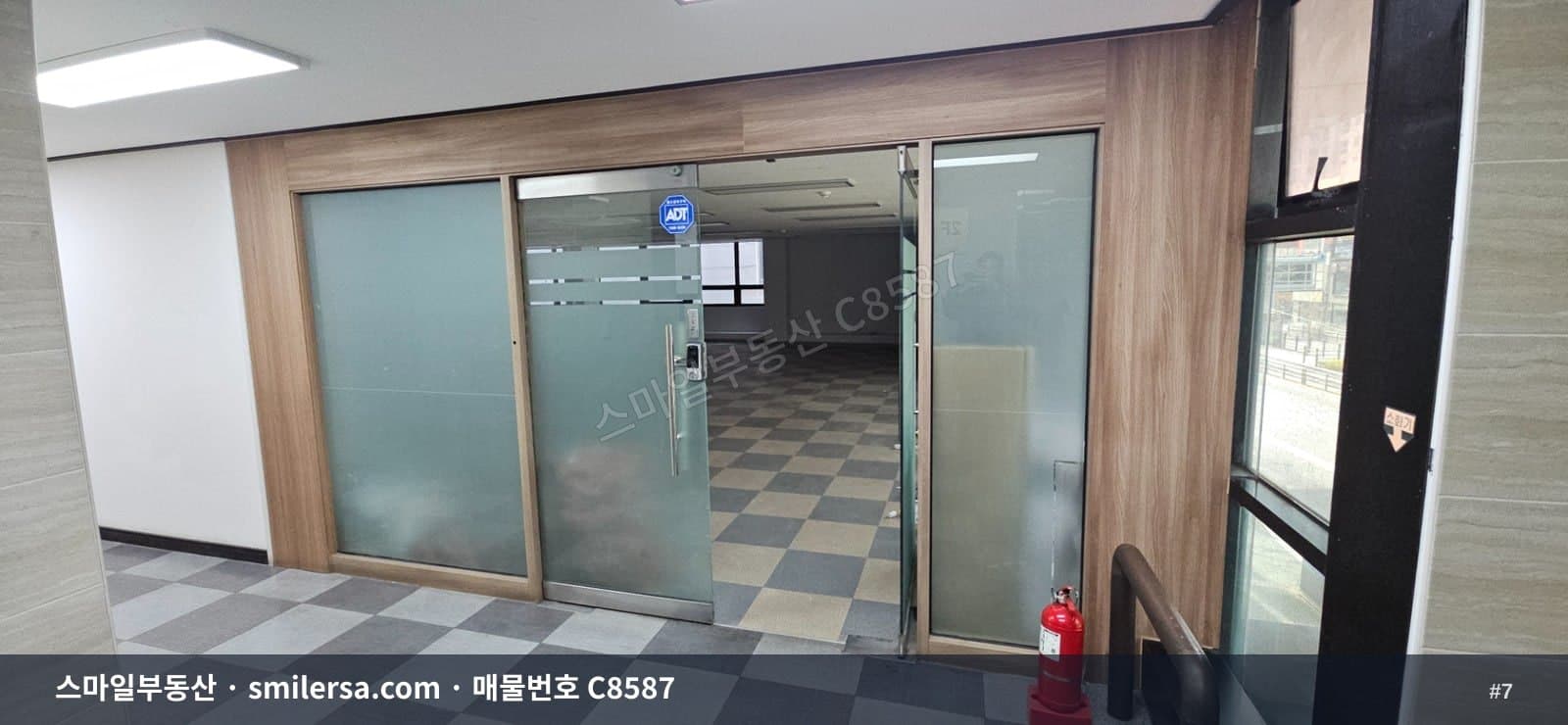 범일로 대로변 관리 잘된 대형 사무실 100평 썸네일 7