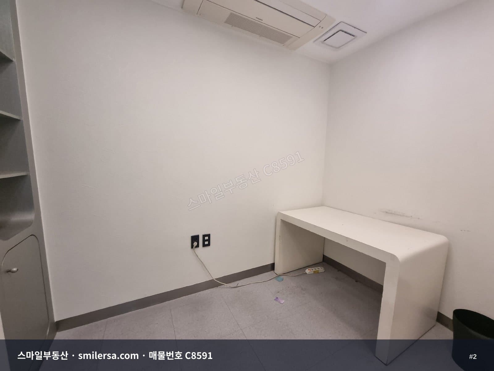 서면역 인근 메디컬 임대, 대로변 66.5평 병의원 인테리어 썸네일 2