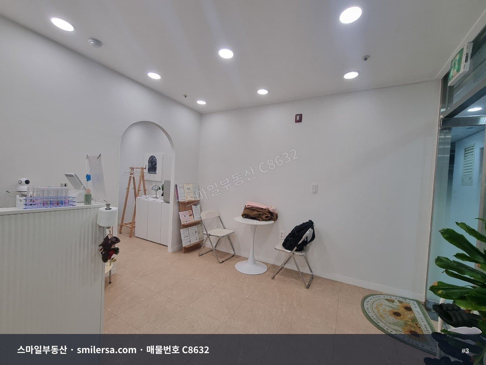 전포카페거리 메인거리 2층 7평대 상가 썸네일 3