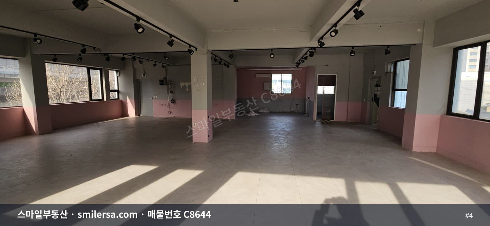 양정역 인근 하마정교차로 중형 사무실 월세 3천/110 썸네일 4