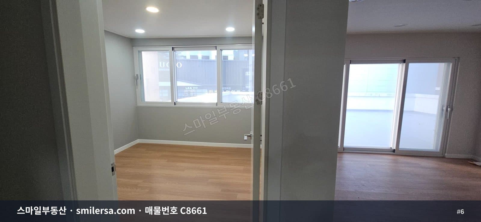 해운대역 인근 깔끔하게 리모델링된 사무실 썸네일 6