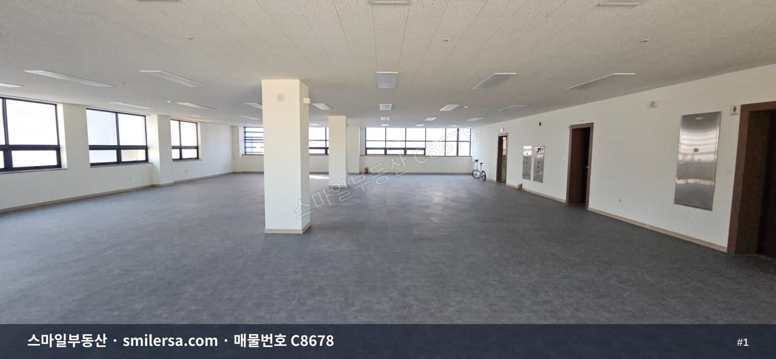 부산광역시 연제구 연산동 사무실 내부 사진 C8678