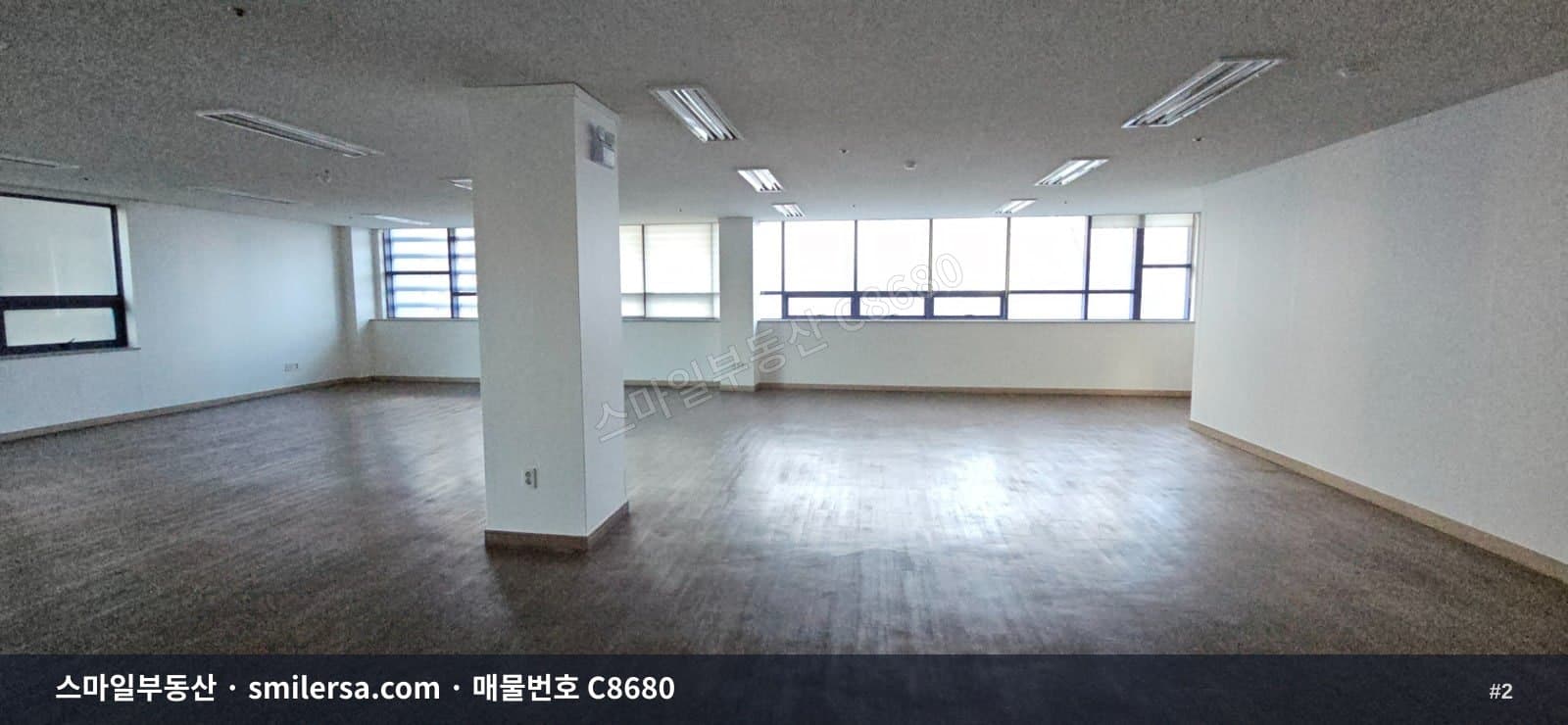 연산역·물만골역 대로변 중형 사무실, 깨끗하고 접근성 좋은 2층 썸네일 2