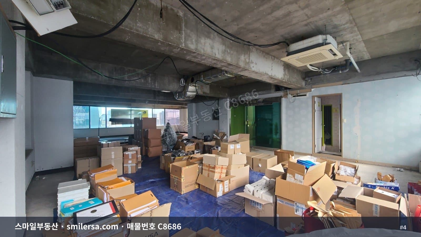 남포동 초입 초역세권 네모 반듯한 50평 사무실 썸네일 4