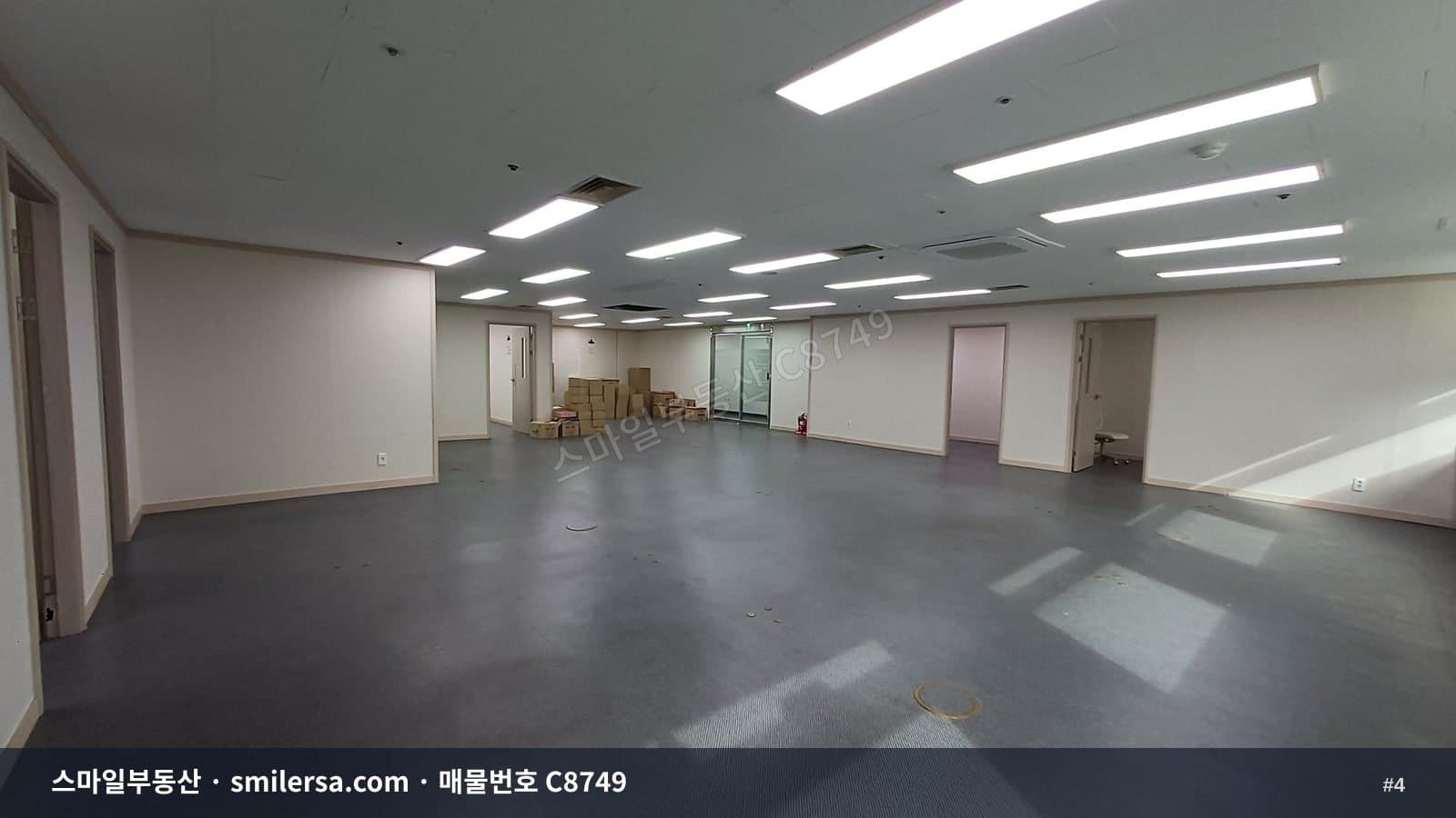 연산로터리 인근 관리 잘된 사무실 92평 월세 썸네일 4