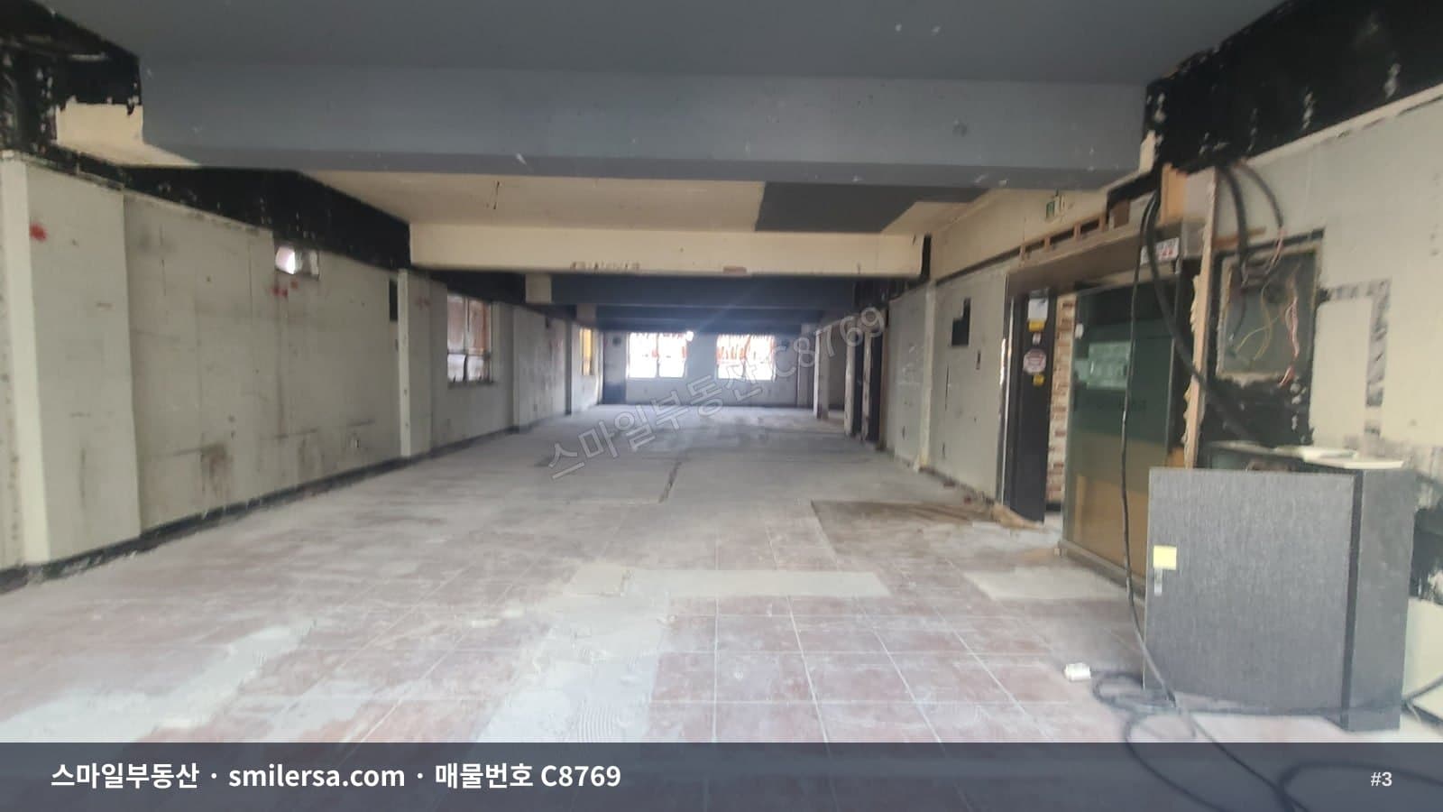 경성대역 인근 무권리 3층 상가, 60평 반듯한 공간 썸네일 3