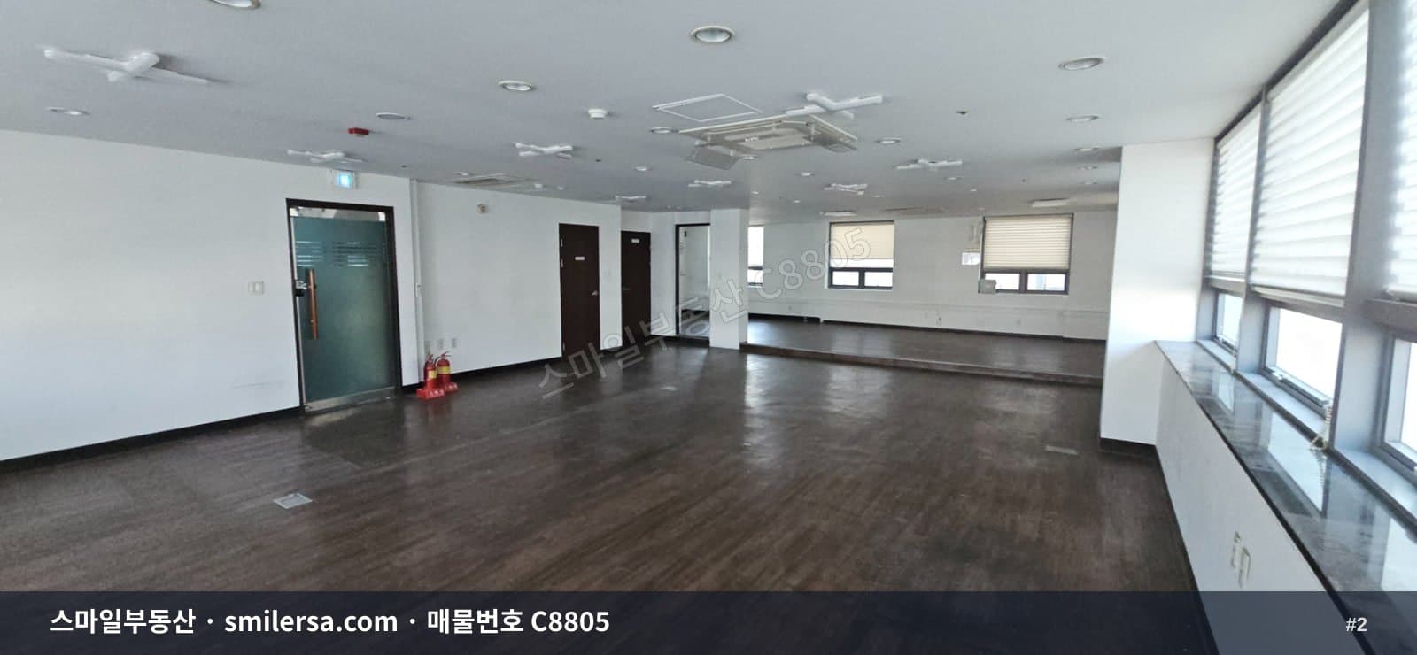 교대역 인근 동래방향 깔끔한 사무실, 역세권 중형 공간 썸네일 2