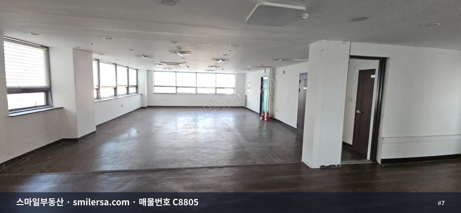 교대역 인근 동래방향 깔끔한 사무실, 역세권 중형 공간 썸네일 7