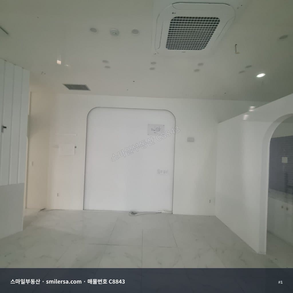 부산광역시 동구 초량동 상가 내부 사진 C8843