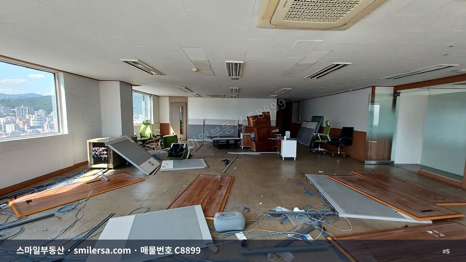 대연역 인근 접근성 좋은 대형사무실 썸네일 5