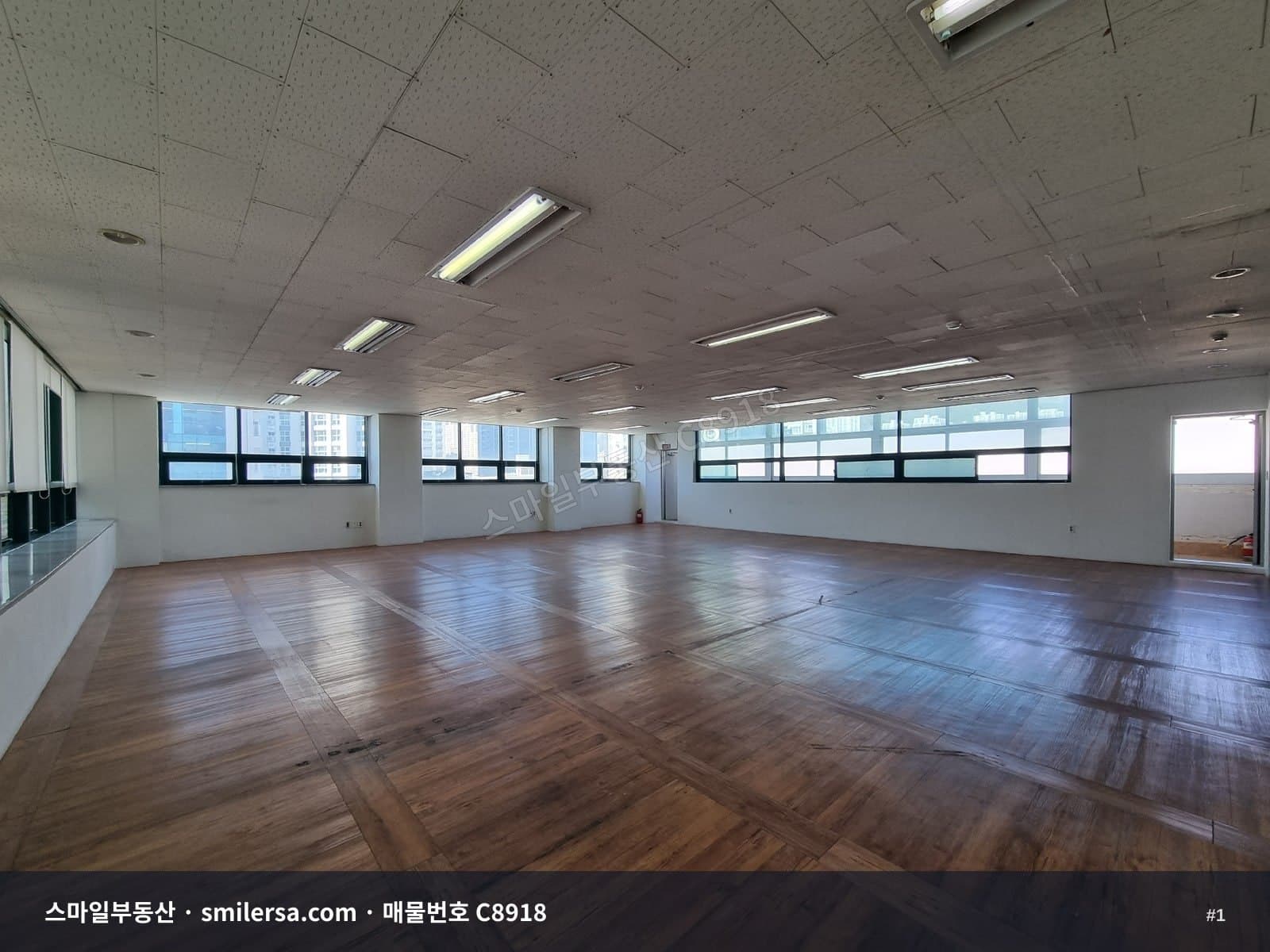 부산광역시 부산진구 가야동 사무실 내부 사진 C8918