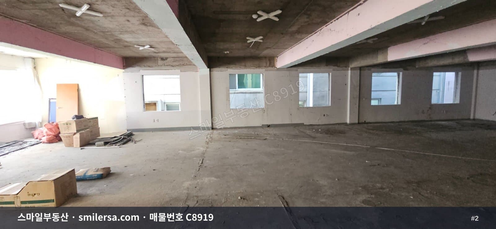 부산역 2번출구 인근 74평 중대형 사무실, 접근성 좋은 4층 공간 썸네일 2