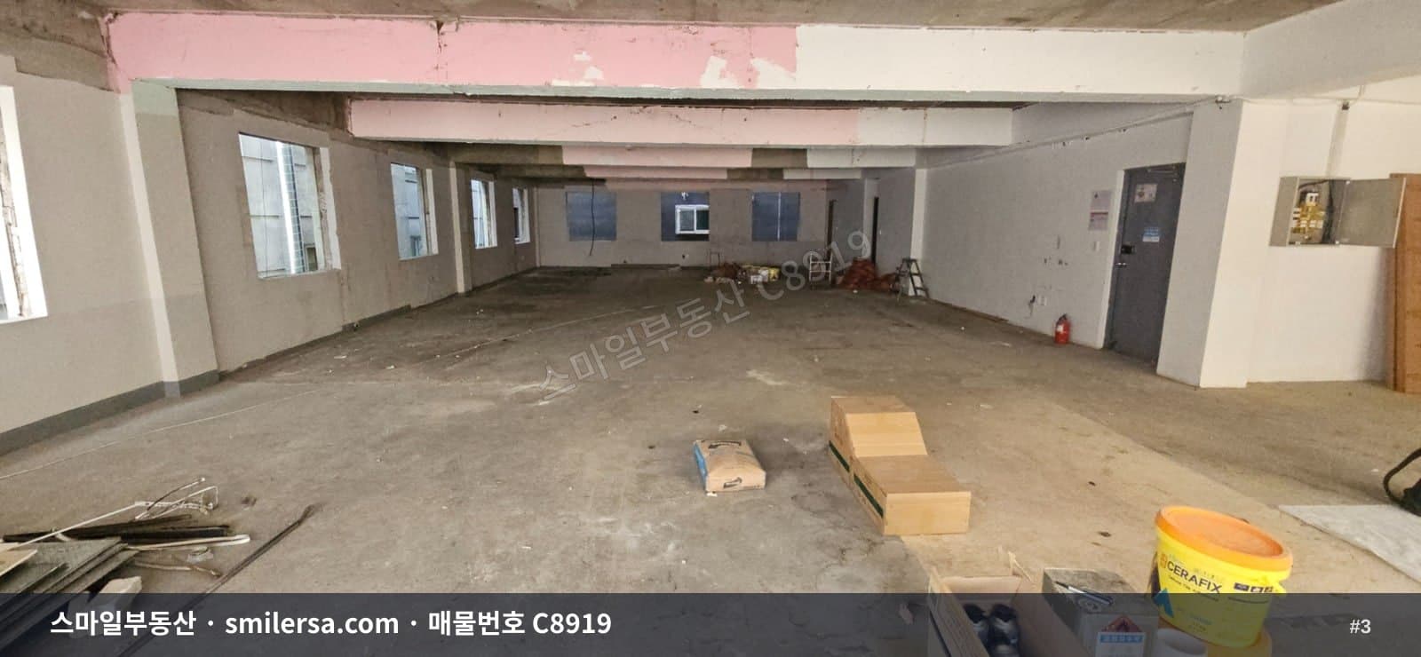 부산역 2번출구 인근 74평 중대형 사무실, 접근성 좋은 4층 공간 썸네일 3