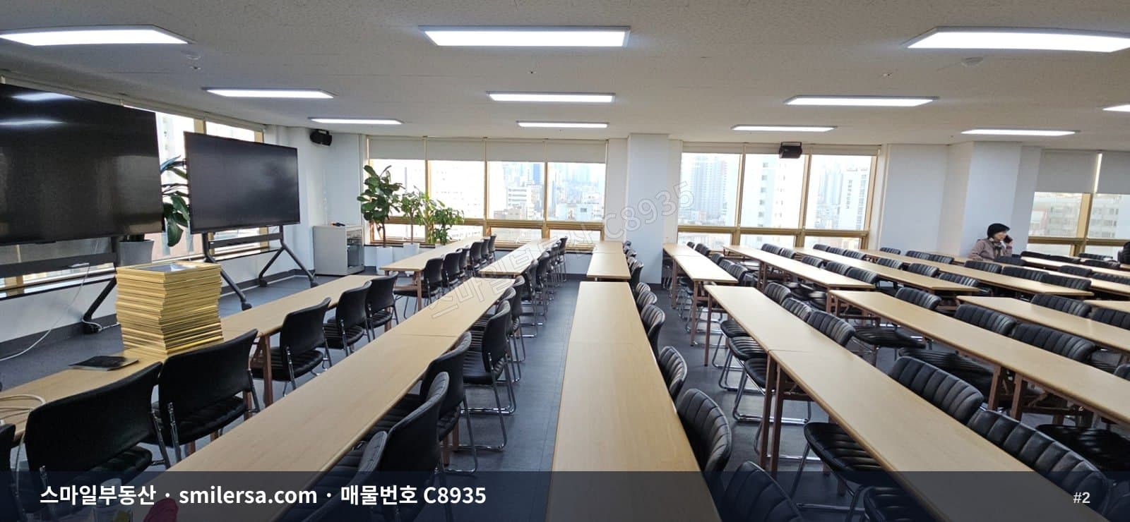연산역 인근 깔끔하고 전망 좋은 중형 사무실 썸네일 2