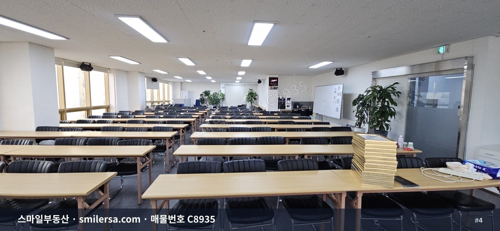 연산역 인근 깔끔하고 전망 좋은 중형 사무실 썸네일 4