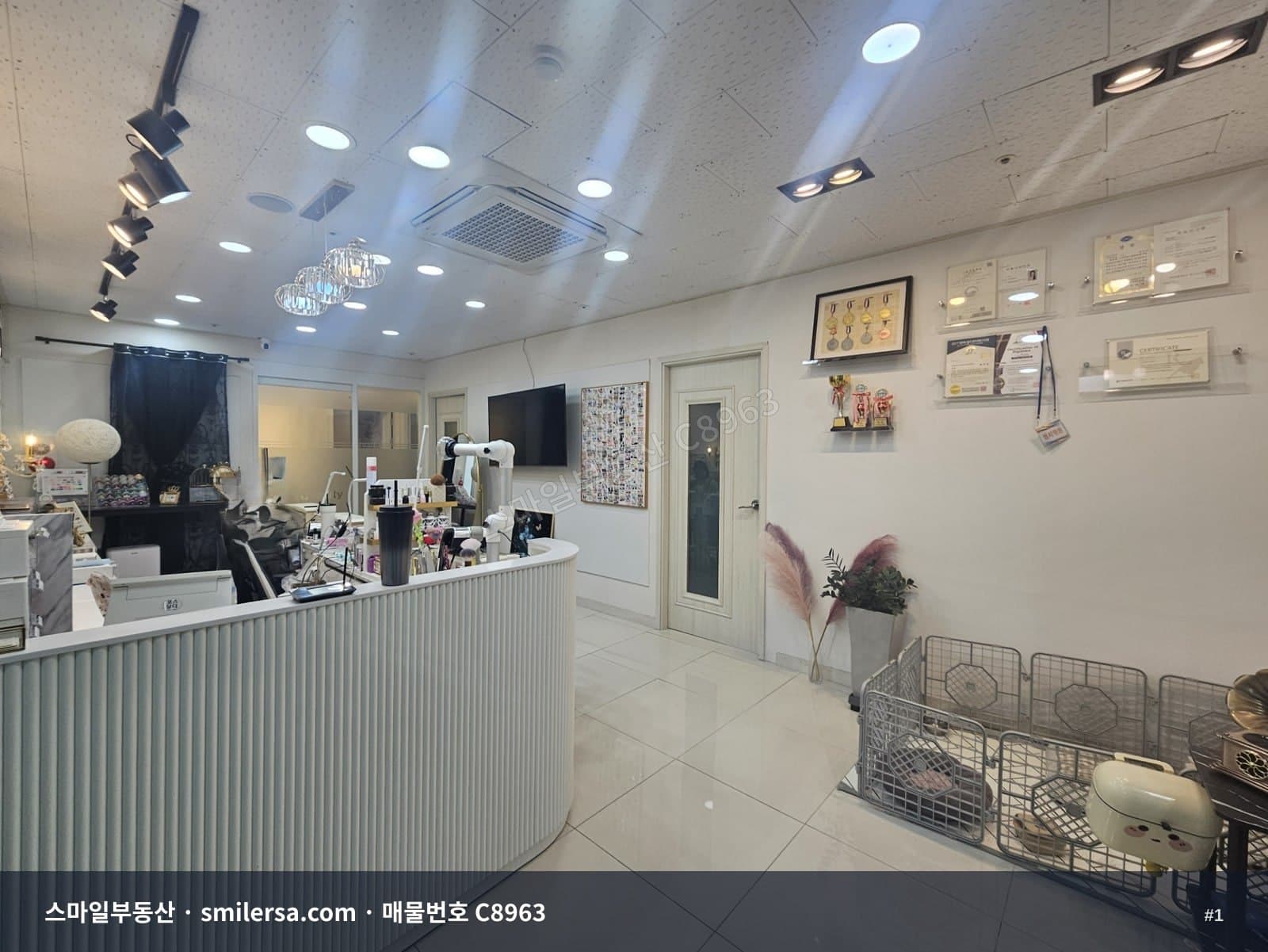 부산광역시 부산진구 부전동 상가 내부 사진 C8963