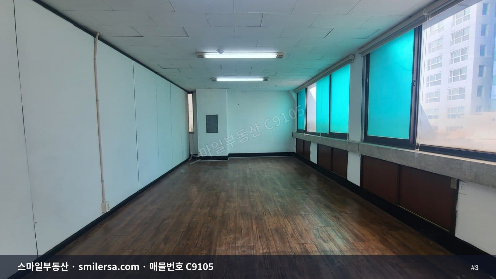 중앙동4가 크라운하버호텔 인근 월 30만원 소형 사무실 썸네일 3