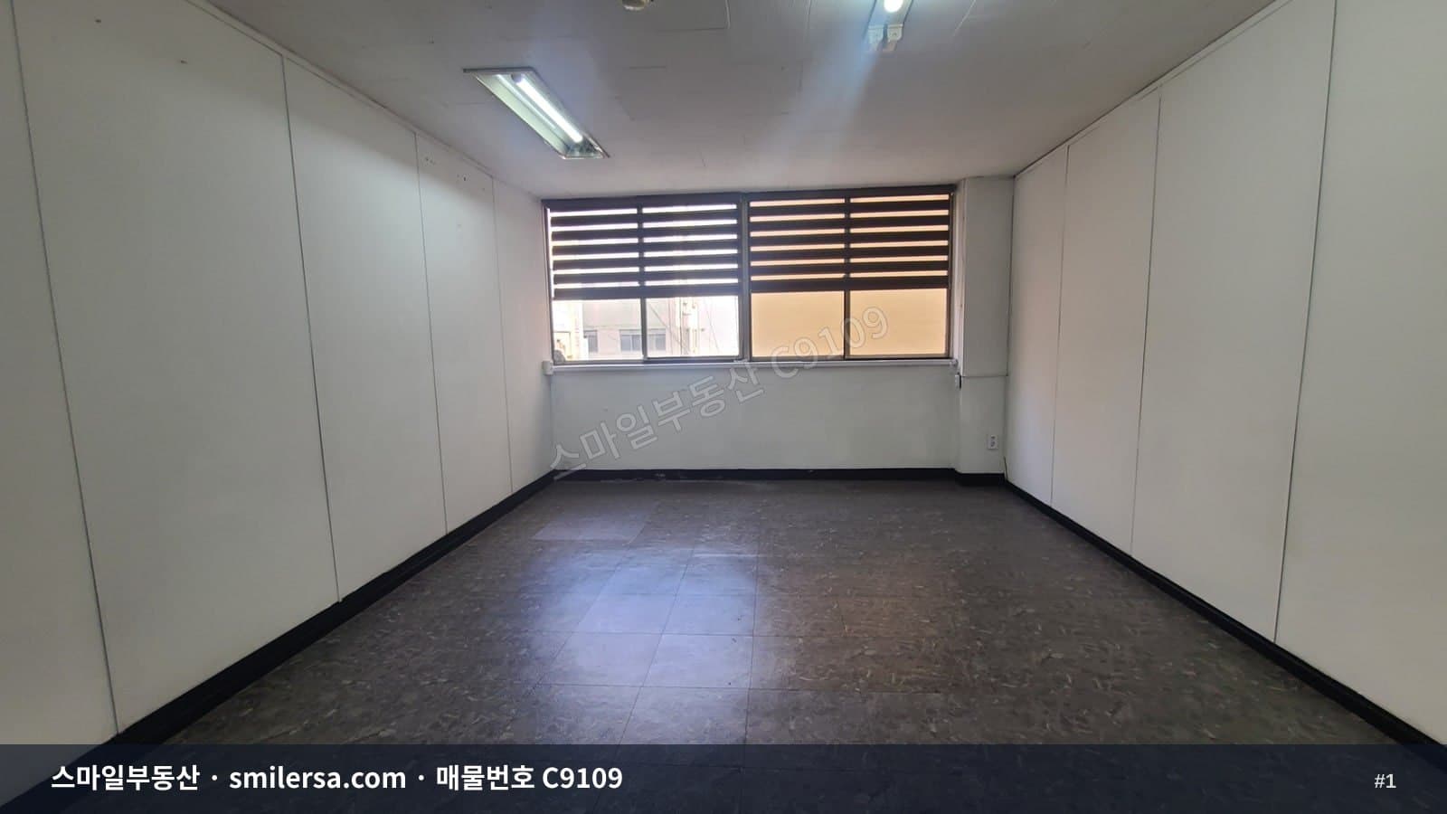부산광역시 중구 중앙동4가 상가 내부 사진 C9109