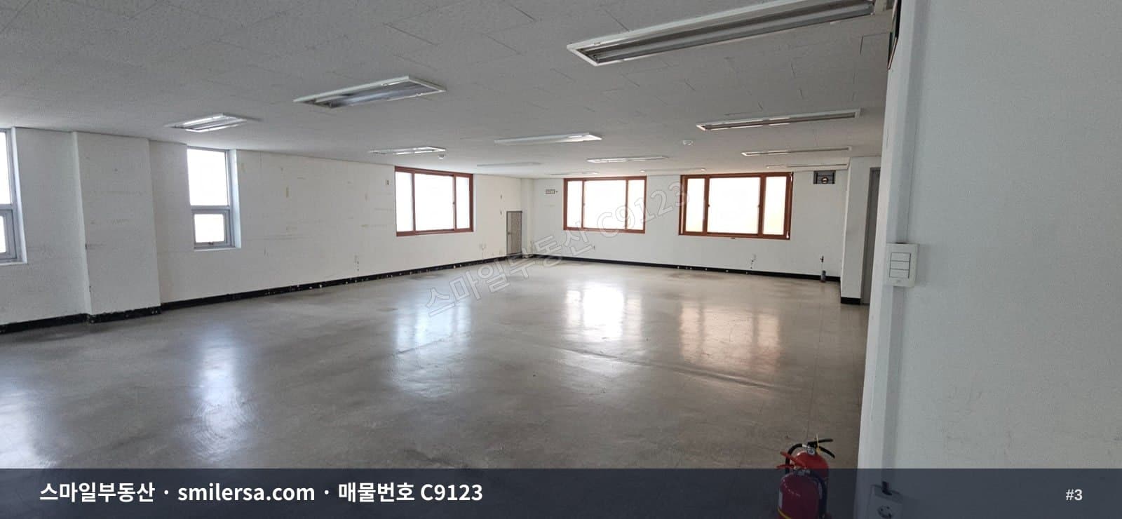 대연동 남구청 인근 대형사무실, 74평 규모 역세권 입지 썸네일 3