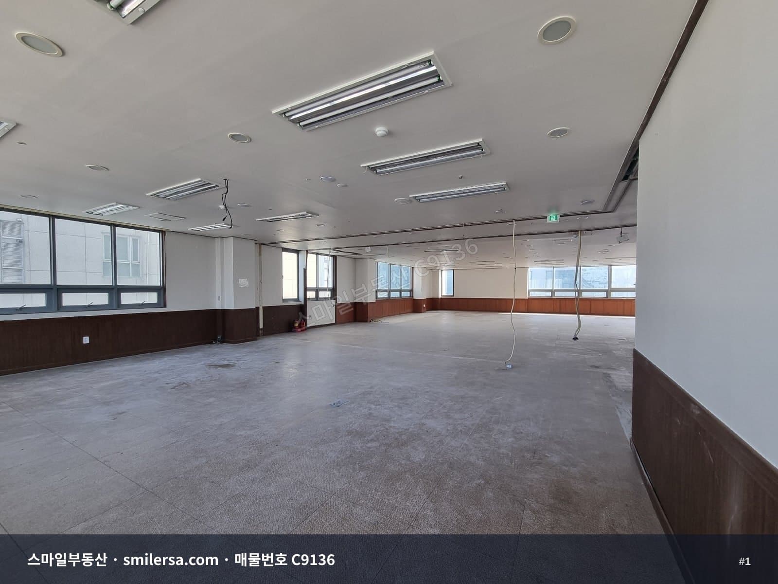 부산광역시 부산진구 부전동 상가 내부 사진 C9136
