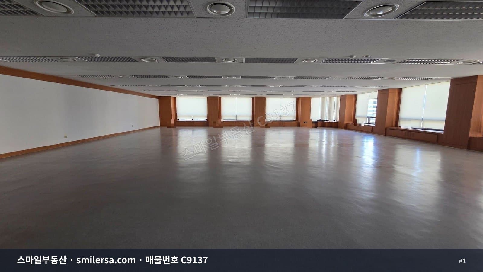 서면역 초역세권 깔끔한 사무실 임대 - 1
