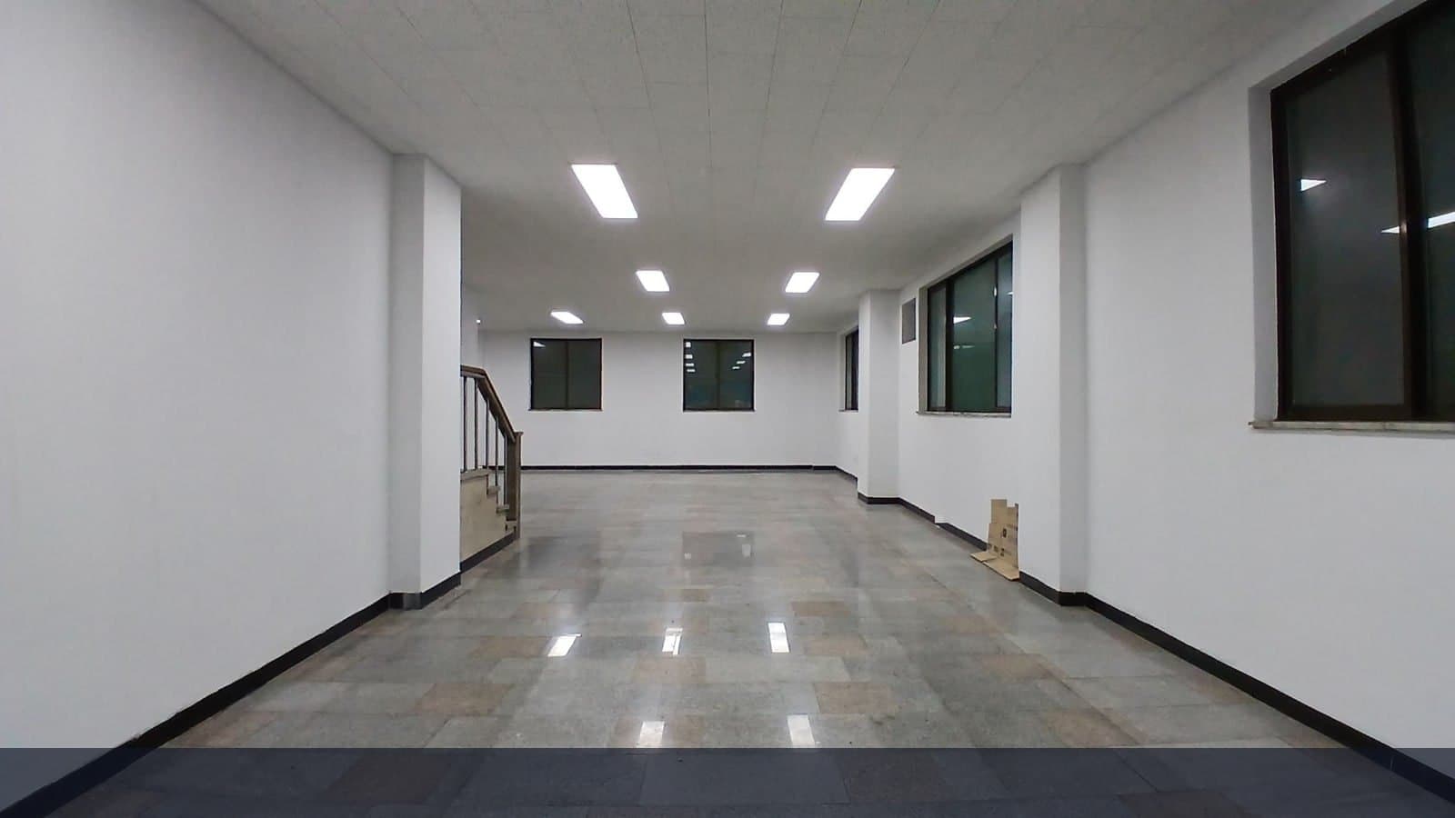 양정역 8번출구 인근 무권리 1층 상가 - 1