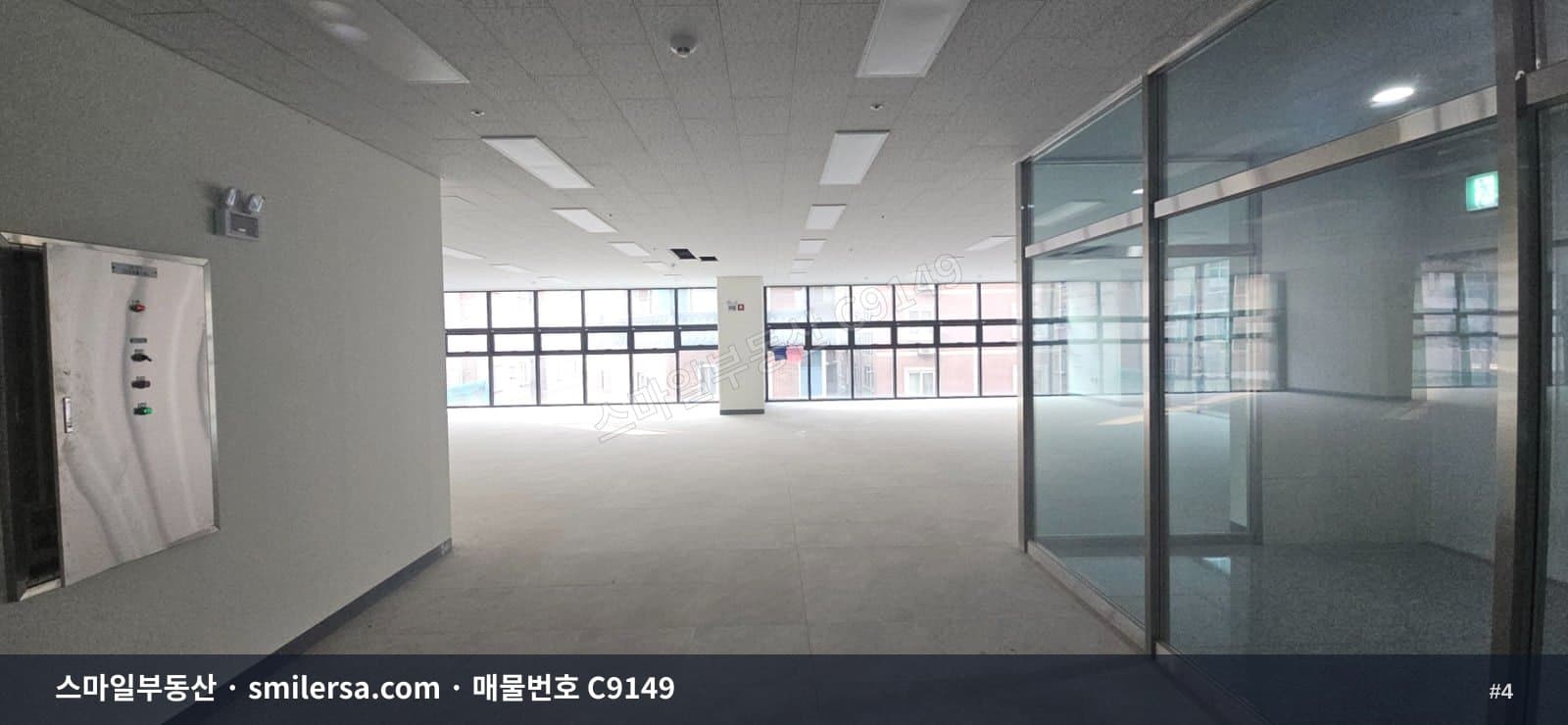연산동 시청인근 대형 상가, 노출 좋은 2층 142평 썸네일 4