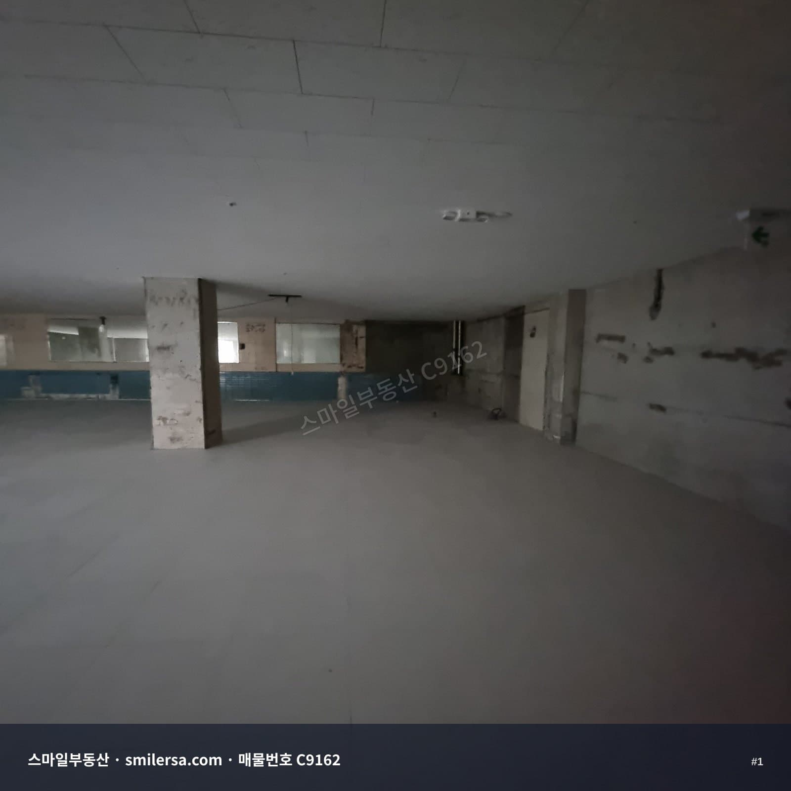 부산광역시 동구 초량동 상가 내부 사진 C9162