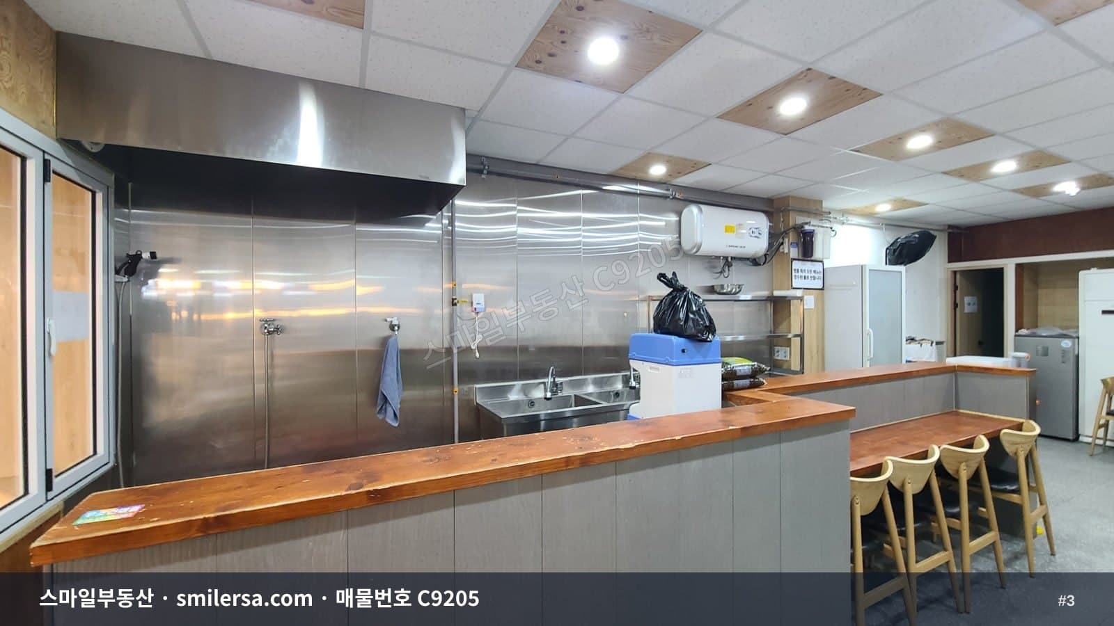 부전기장 골목시장 초입 1층 상가, 바로 영업 가능한 10평 매물 썸네일 3